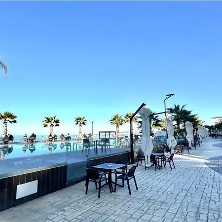Seaside Bliss In Qerret Apartament Golem (Tirana)