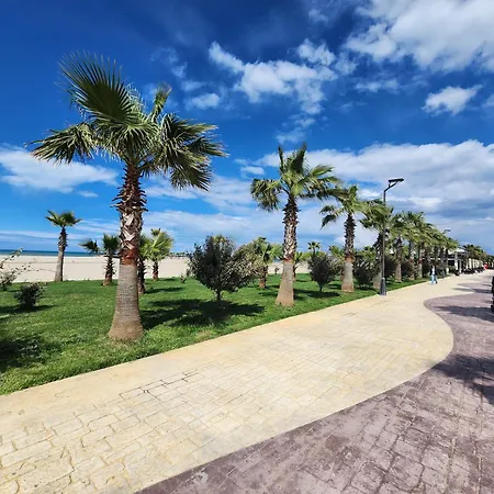 Seaside Bliss In Qerret Appartamento