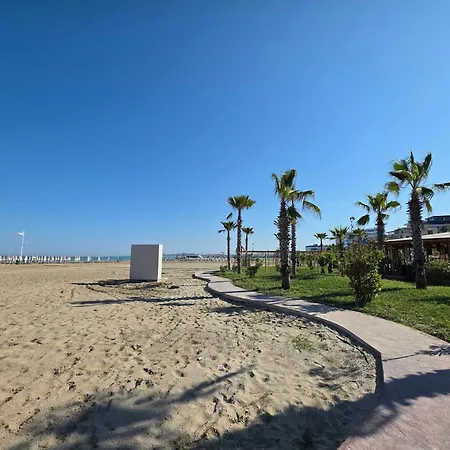 Seaside Bliss In Qerret
