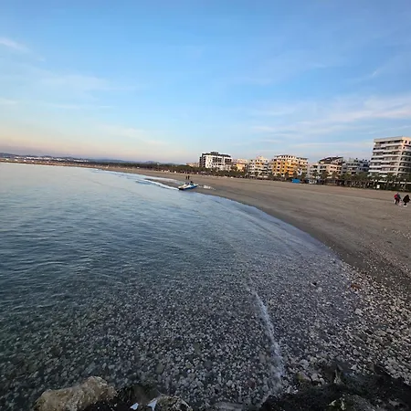Seaside Bliss In Qerret Appartement *